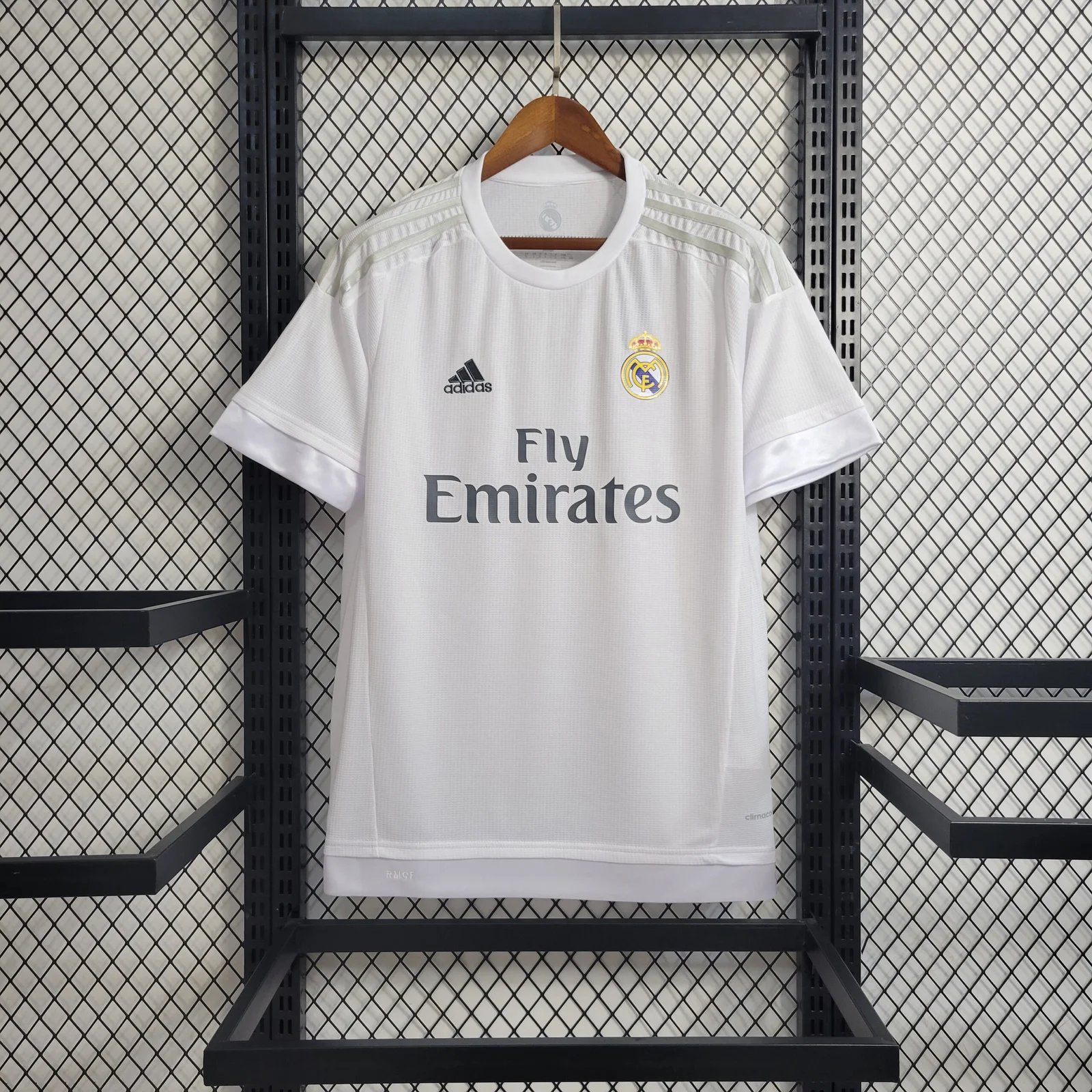 11-1 15/16 Real Madrid Home UCL Final Jersey - Image 1