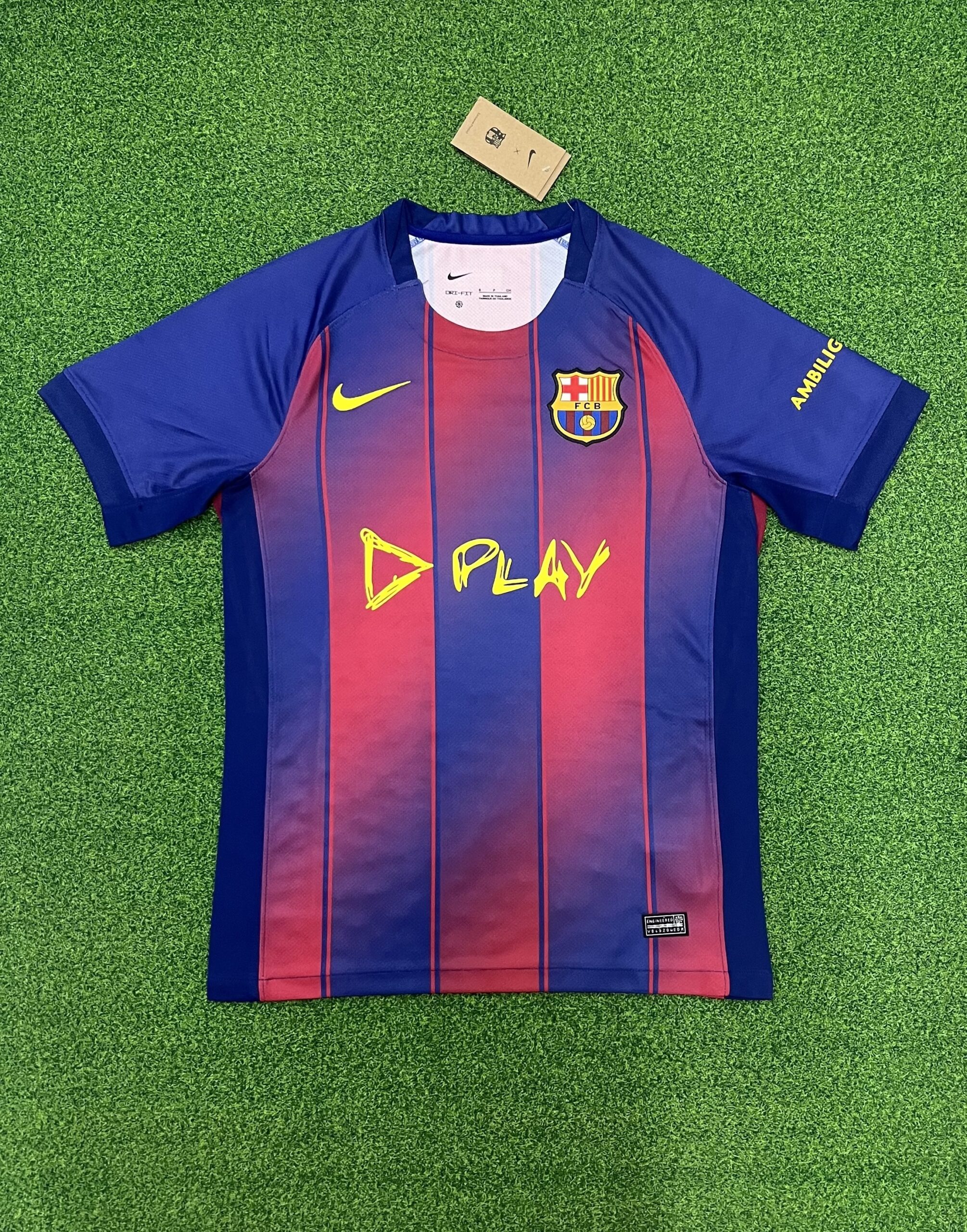 6063-1 25/26 Barcelona 'Ed Sheeran' Jersey - Image 1