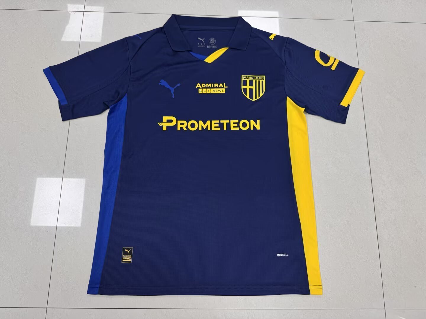 6212-1 25/26 Parma Fourth Jersey - Image 1