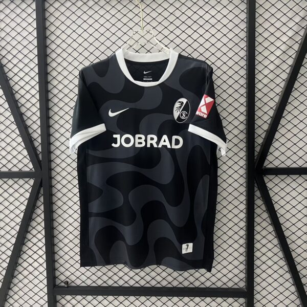 25/26 Freiburg Away Jersey
